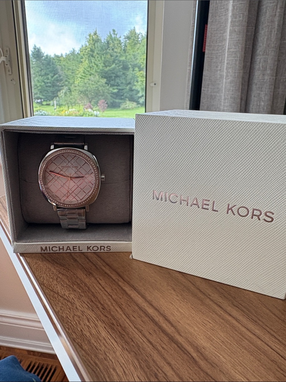 Michael Kors Cream Textured Jewelry Box